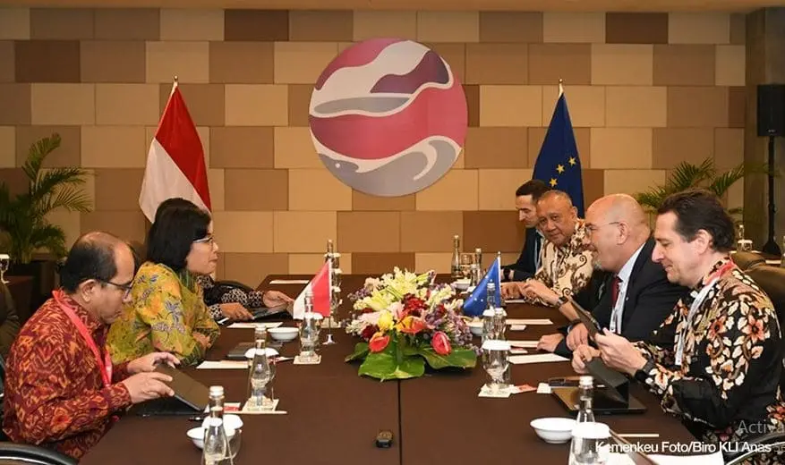Minister of Finance Holds Bilateral Meeting with European Union ASEAN Business Council
